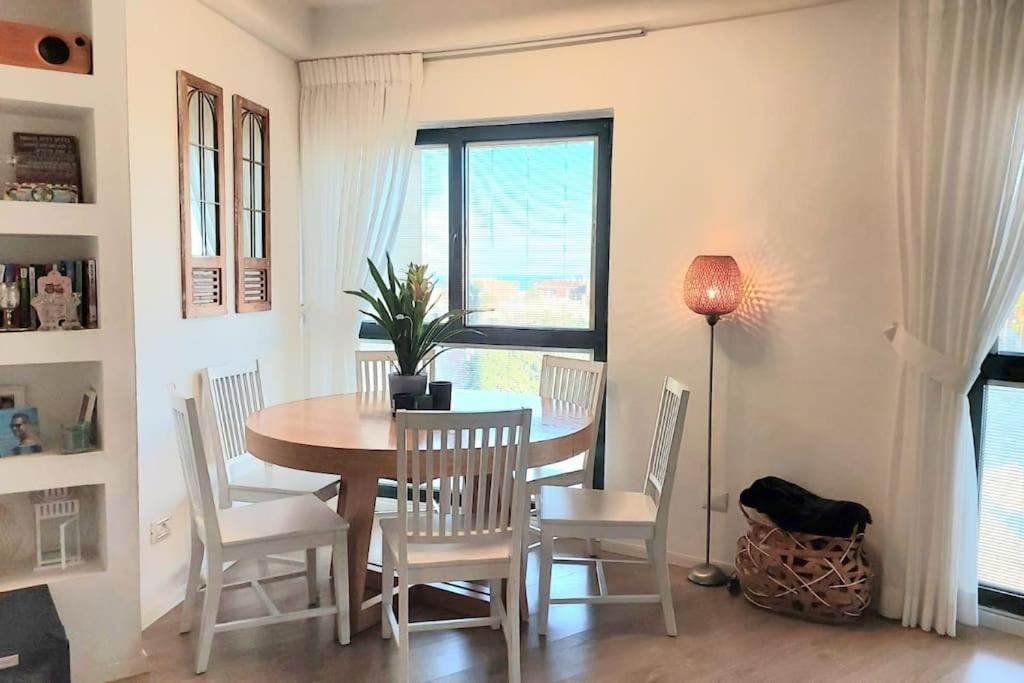 Seaside Court Retreat By Israpart Τελ Αβίβ Εξωτερικό φωτογραφία
